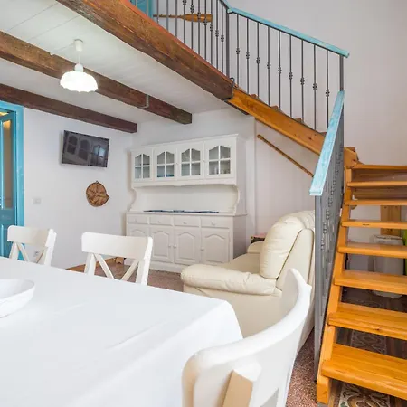 Bastioni Colombo Sea View Apartment Alghero