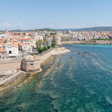 Bastioni Colombo Sea View *