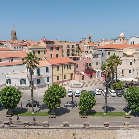 Bastioni Colombo Sea View 아파트