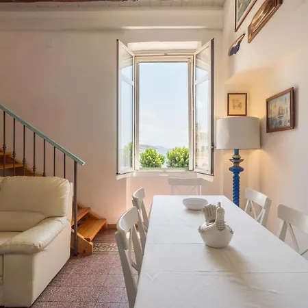 Bastioni Colombo Sea View *