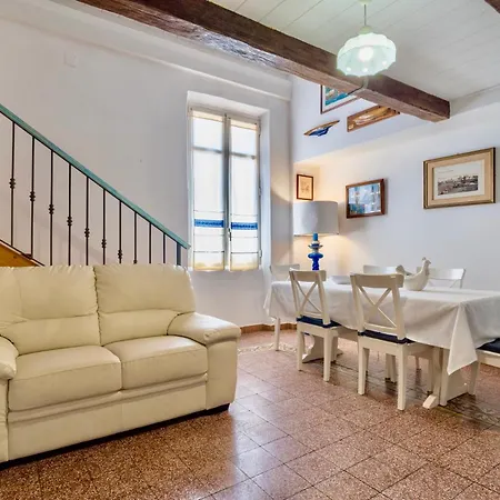Bastioni Colombo Sea View Apartmán